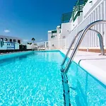 Apartman Bright & Spacious With Aircon Puerto del Carmen